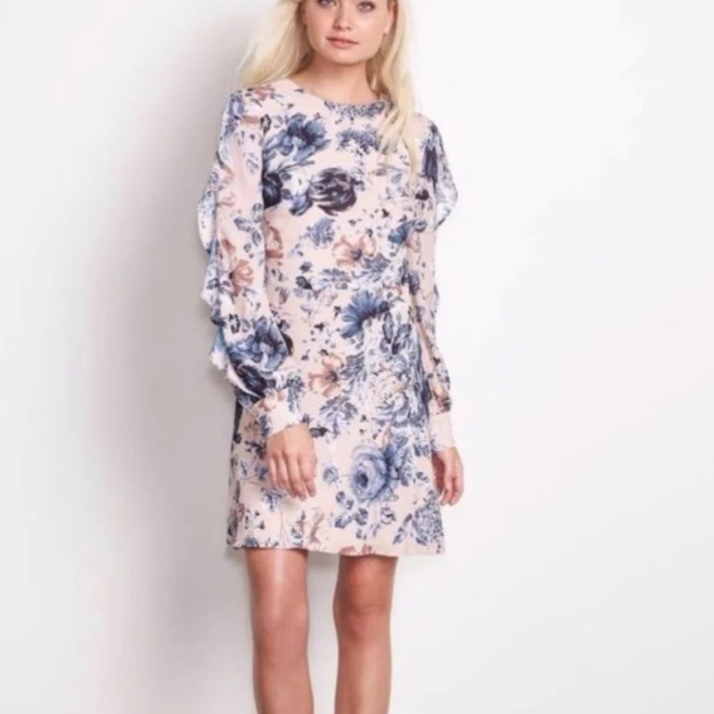 Ali & Jay Ruffled Dress - Picture 2 of 4